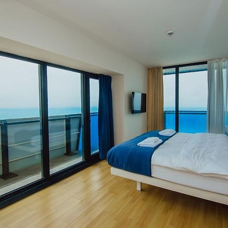 Premium Aparthotel With Sea View Μπατούμι Εξωτερικό φωτογραφία