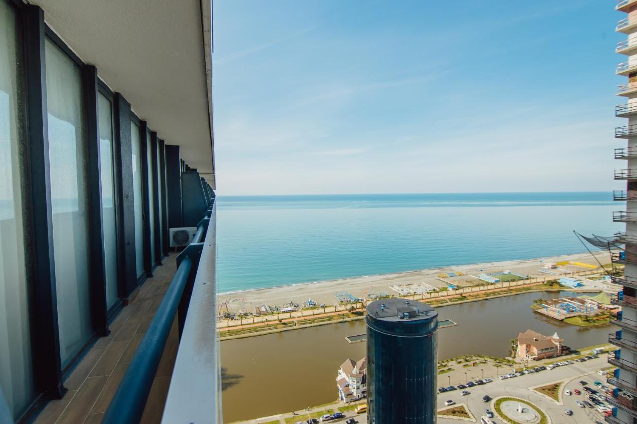 Premium Aparthotel With Sea View Μπατούμι Εξωτερικό φωτογραφία
