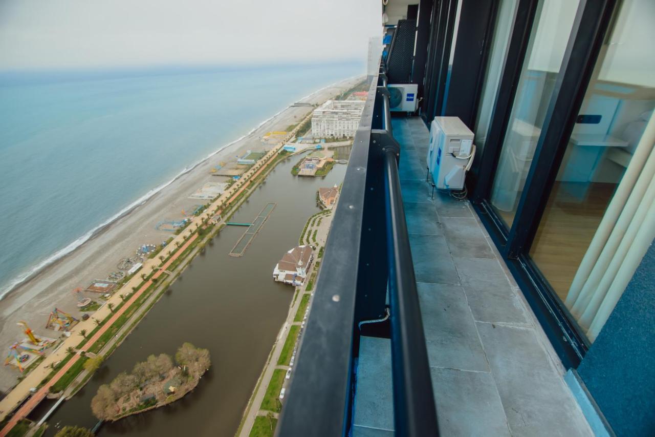 Premium Aparthotel With Sea View Μπατούμι Εξωτερικό φωτογραφία
