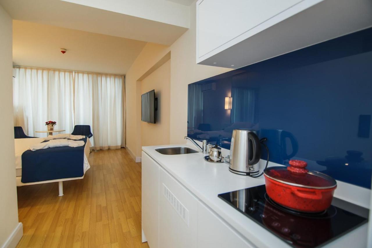 Premium Aparthotel With Sea View Μπατούμι Εξωτερικό φωτογραφία